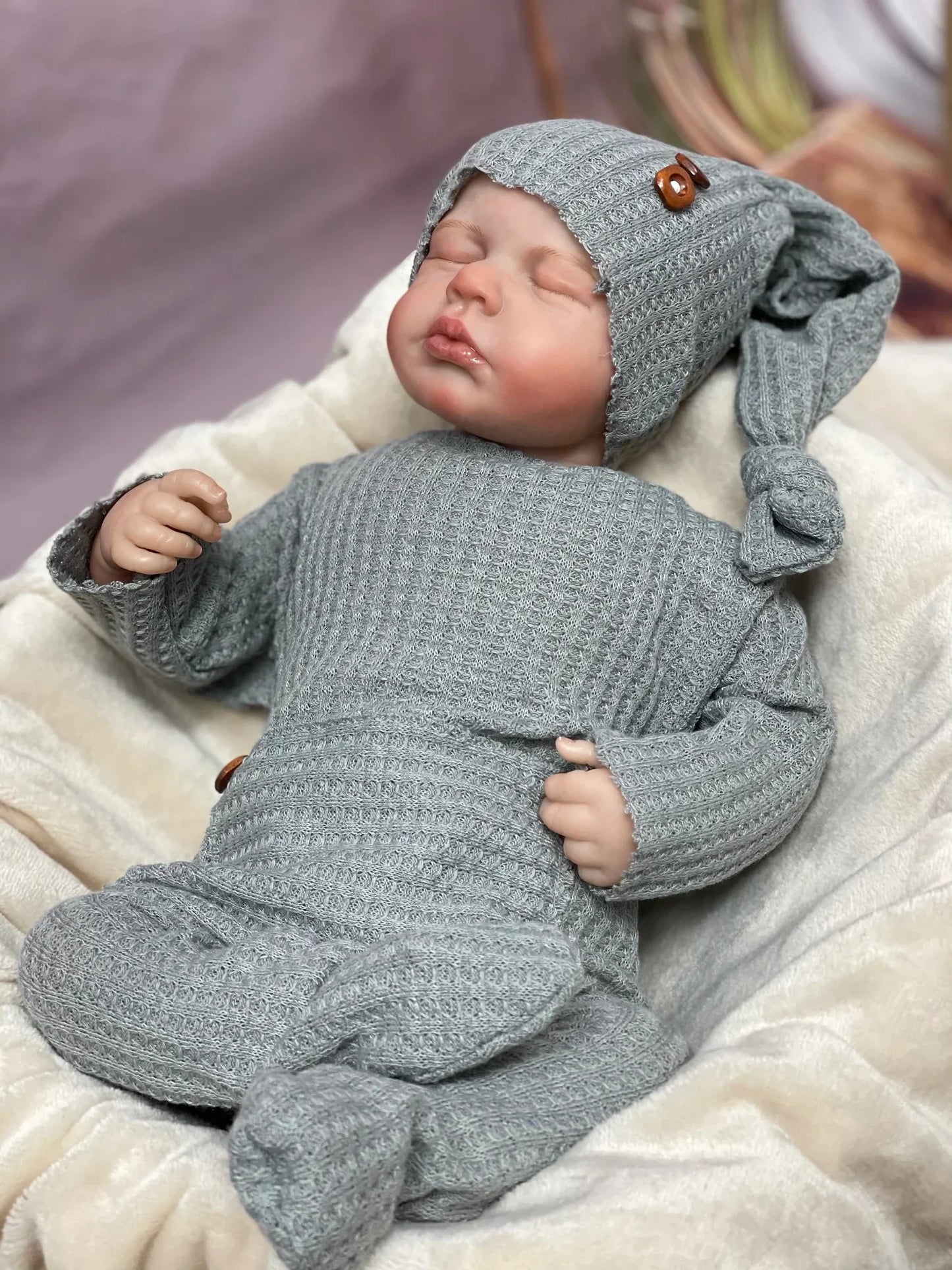 Harper & Hayden: Limited Edition 19-Inch Twin Reborn Dolls with Exquisite Hand-Painted Details
