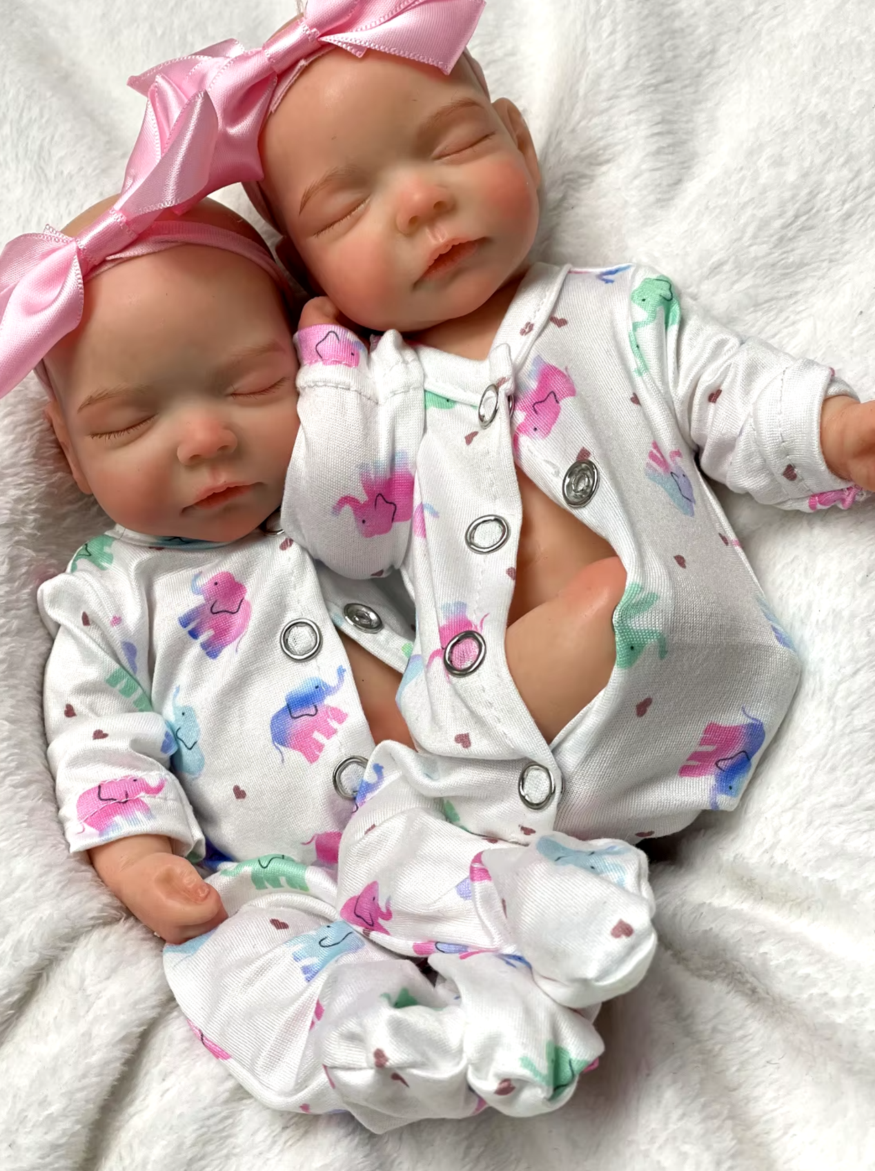 Alex: 28cm Hyper-Realistic Solid Silicone Reborn Doll – Waterproof and Lifelike with 3D Painted Skin